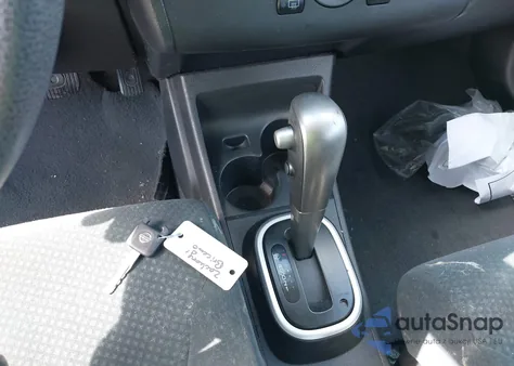 2011 Nissan Versa 1.8S z USA, uszkodzony, nr VIN 3N1BC1CP8BL448638